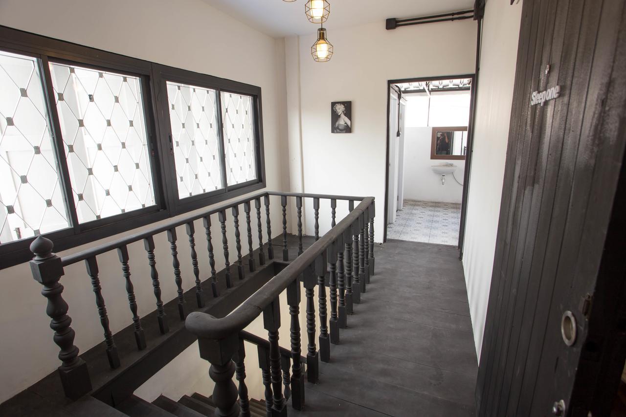 Sleep With You - Hatch Co-Living And Co-Working Space Chiang Mai Extérieur photo