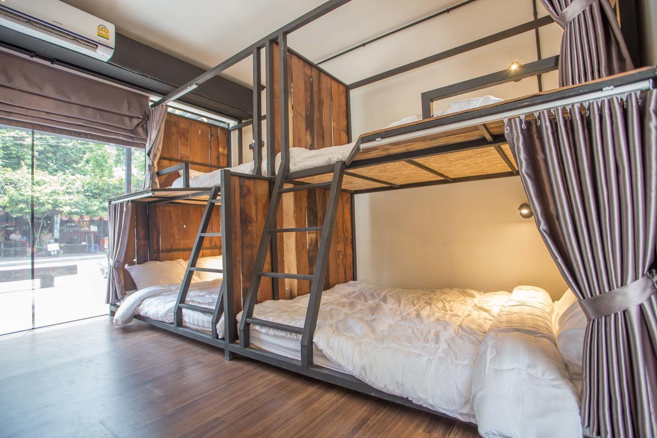 Sleep With You - Hatch Co-Living And Co-Working Space Chiang Mai Extérieur photo