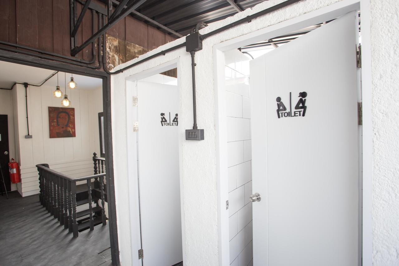 Sleep With You - Hatch Co-Living And Co-Working Space Chiang Mai Extérieur photo